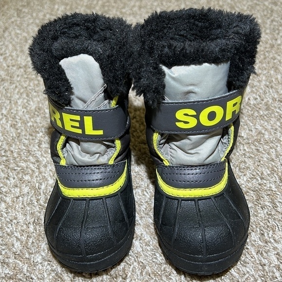 SOREL Commander Faux Fur-Trim Snow Boots - Picture 3 of 8